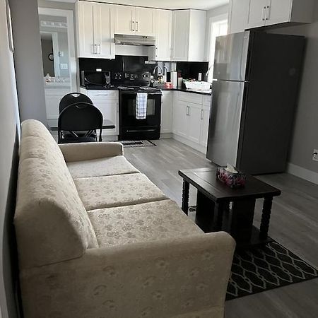 Dugg Bed And Breakfast Victoria Bagian luar foto